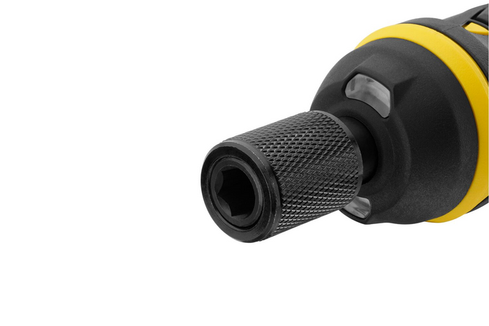 STANLEY 4-V-Akkuschrauber mit Ladekabel und Bits 